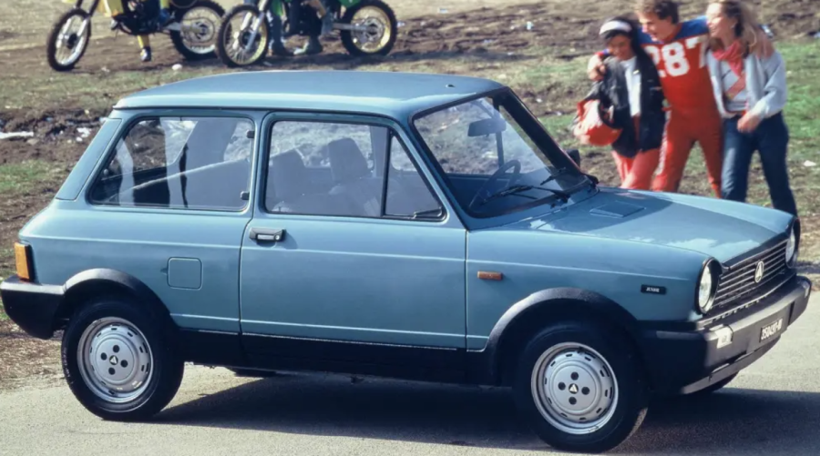 Fiat vraća legendarno ime: Nosiće ga automobil baziran na Pandini