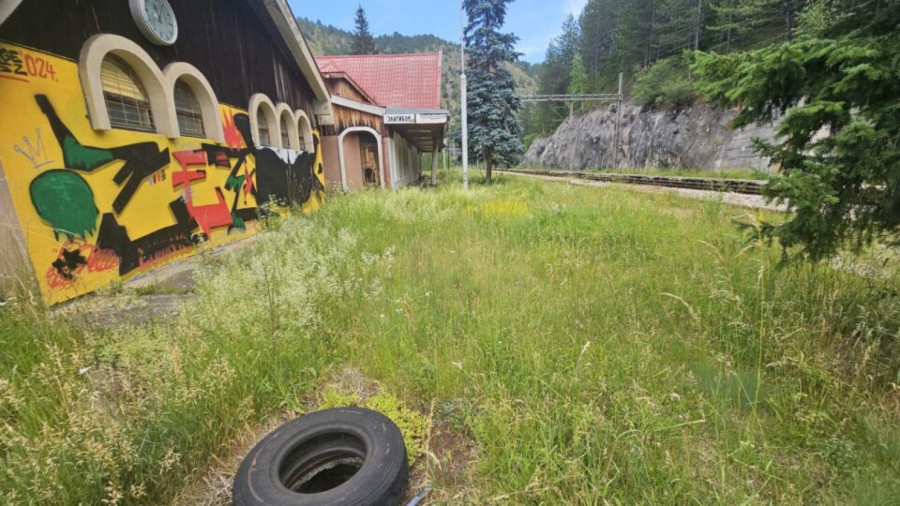Putnicima ovo smeta na Zlatiboru: Kako vreme prolazi, sve više propada FOTO