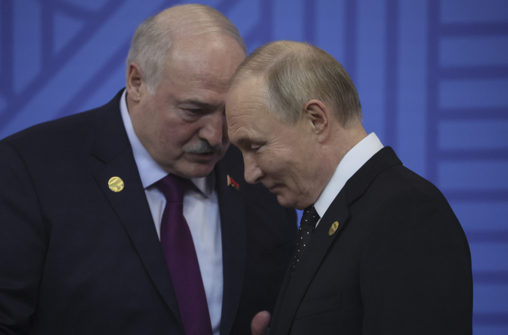 Raskol na vrhu: Lukašenko strahuje od likvidacije?; "Putin ga 'drži na nišanu'"