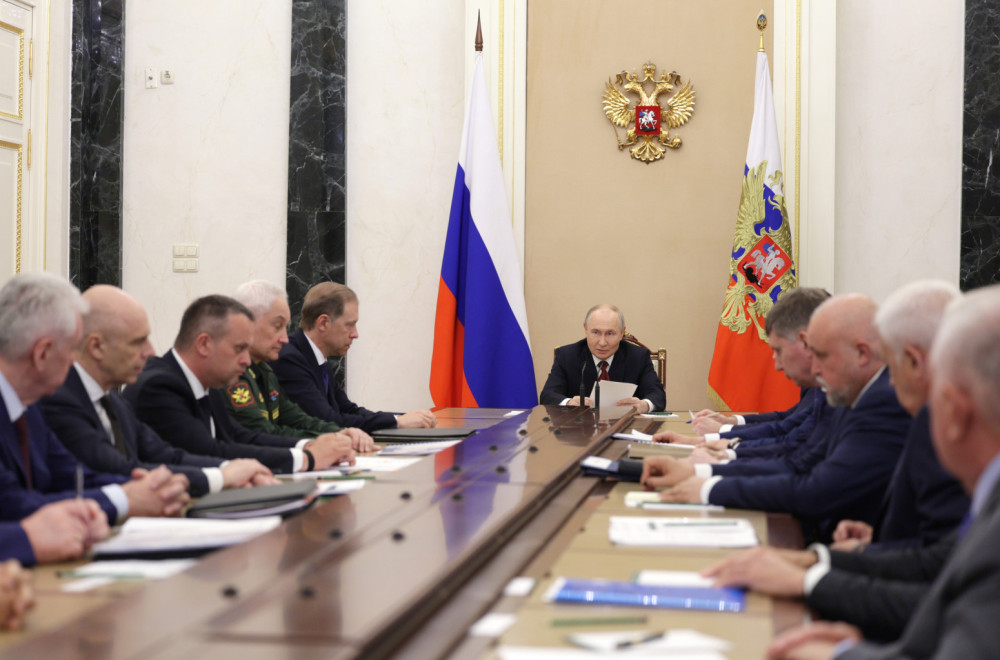 Putin sazvao hitan sastanak VIDEO