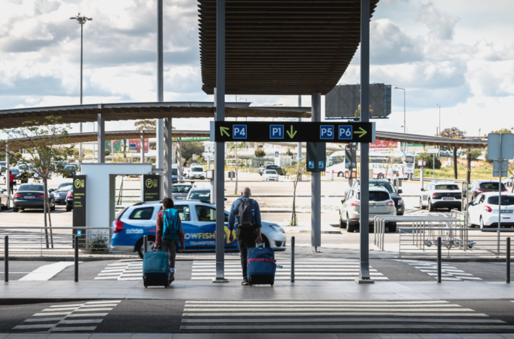 Ostavio automobil na aerodromu čak šest godina: Sada ga očekuje paprena kazna