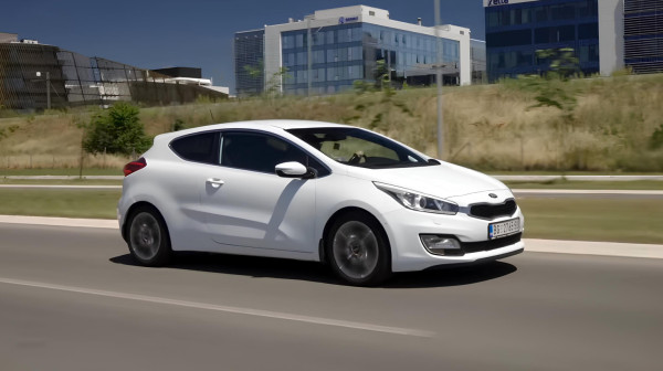 Test polovnjaka: Kia Pro_Cee'd – ima li adrenalina bez turbine? VIDEO
