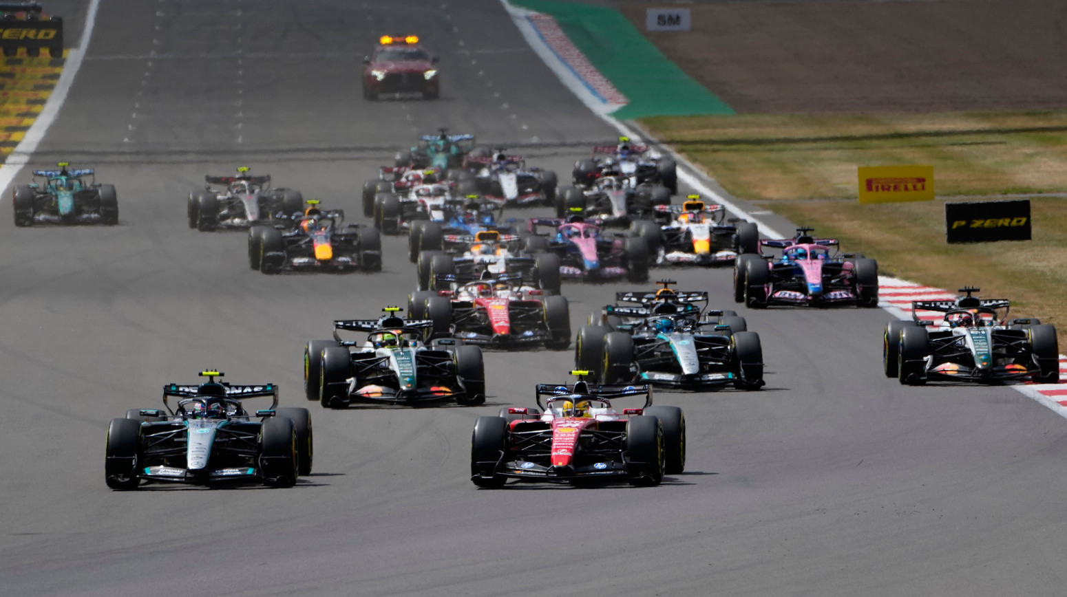 Uvod u spektakl: Kimi najbrži na Silverstonu!