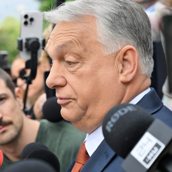 Orban upozorio: "Direktan put ka diktaturi"