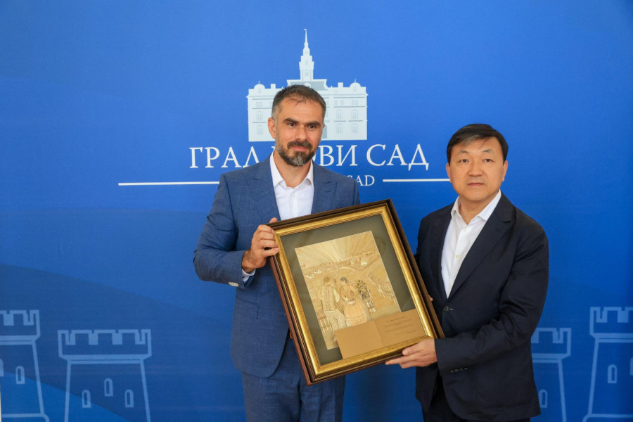 Pešačko-biciklistički most u Novom Sadu među prioritetnim projektima