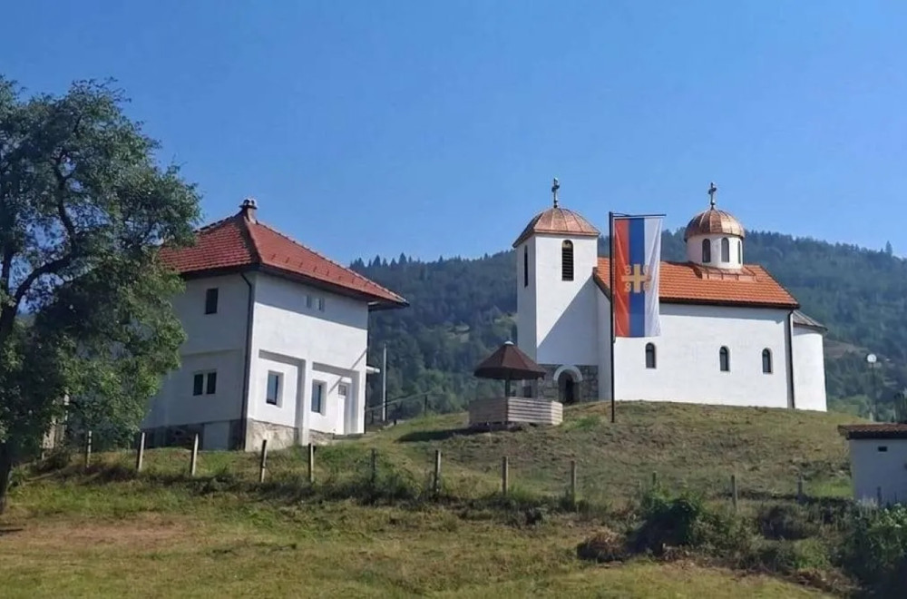 Ovo je najstarija crkva u Eparhiji Mileševskoj: Posvećena svecima Petru i Pavlu FOTO