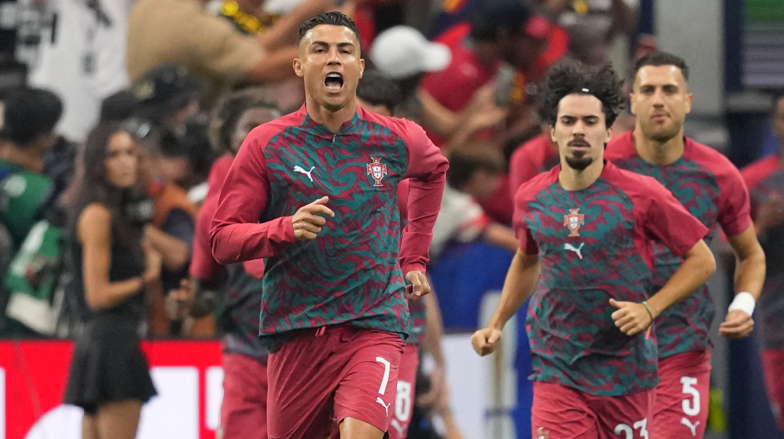 Sudar titana – Ronaldo na Jamala, stigli sastavi!