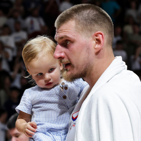 Otkriveno zašto Jokić nije potpisao sa Denverom ovog leta – razlog je istorijski VIDEO