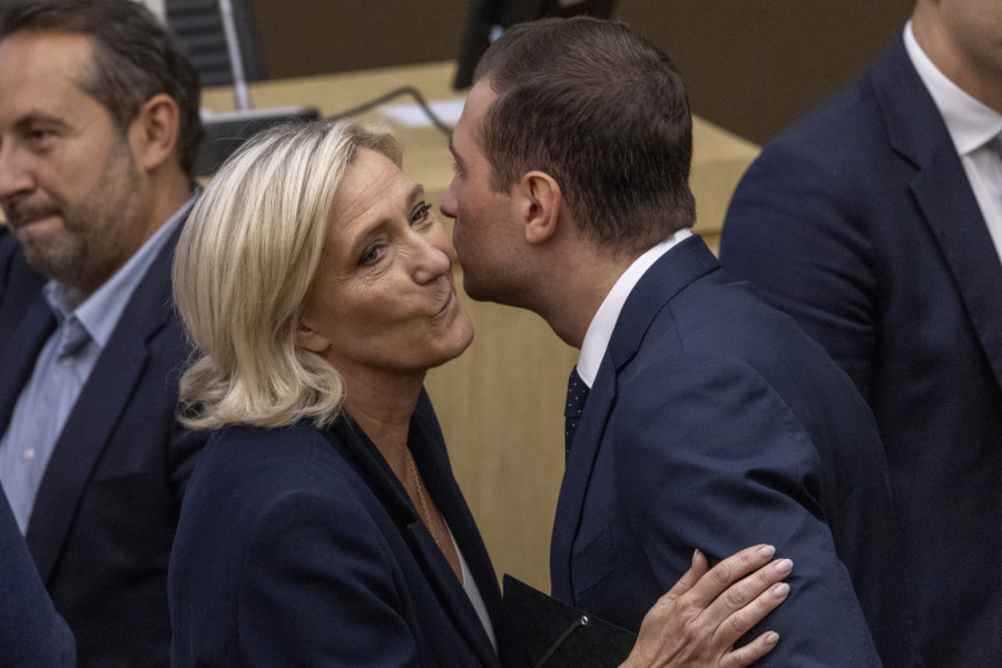 Dan D za Marin Le Pen: Ako izgubi, naslediće je najmlađi lider još od Napoleona