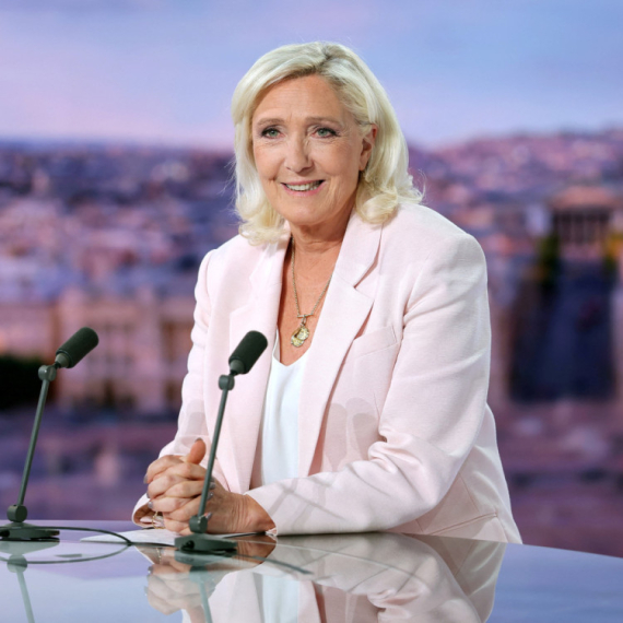 Obratila se Marin Le Pen: "Večeras sam kandidatkinja na predsedničkim izborima"