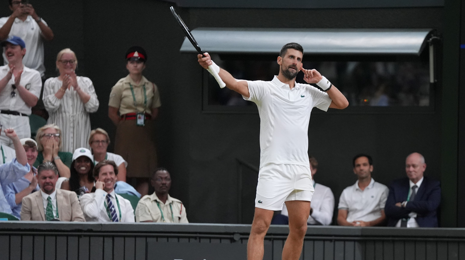 Novak: "Voleo bih i da igram samo 90 minuta kao Mesi" VIDEO