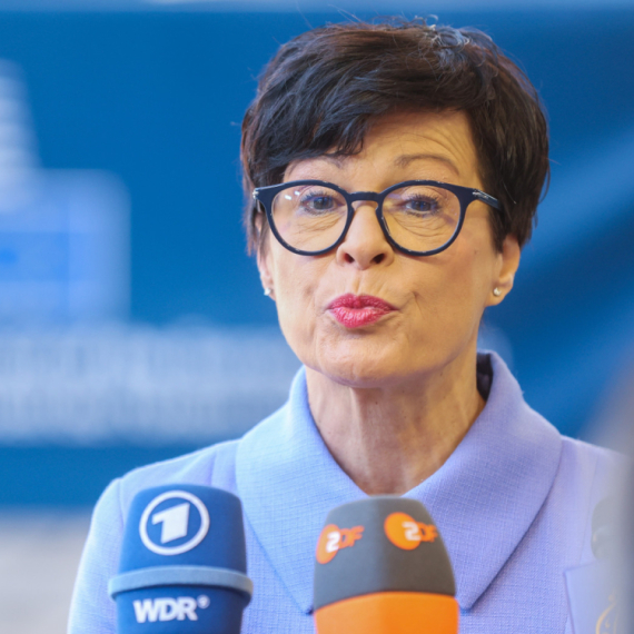 Marti Kos se omaklo; Konačno rekla ono što Brisel godinama krije; Evo zašto Srbija ne otvara klastere