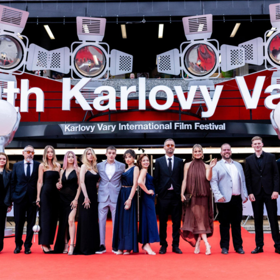 Ovacije za domaći film "3 nedelje posle" na festivalu u Karlovim Varima