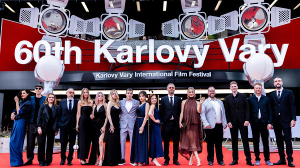 Ovacije za domaći film "3 nedelje posle" na festivalu u Karlovim Varima