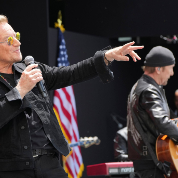 U2 proslavljaju 50 godina benda novim albumom "Street of Dreams"