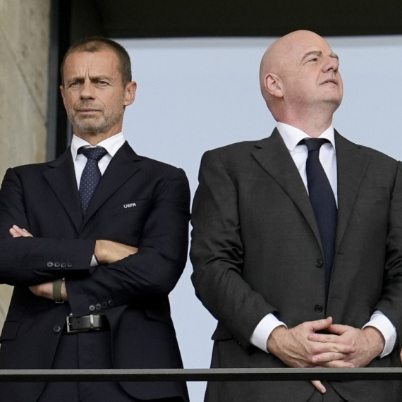 FIFA i UEFA ratuju oko Rusije: "Zna se da je Infantino blizak sa Putinom"