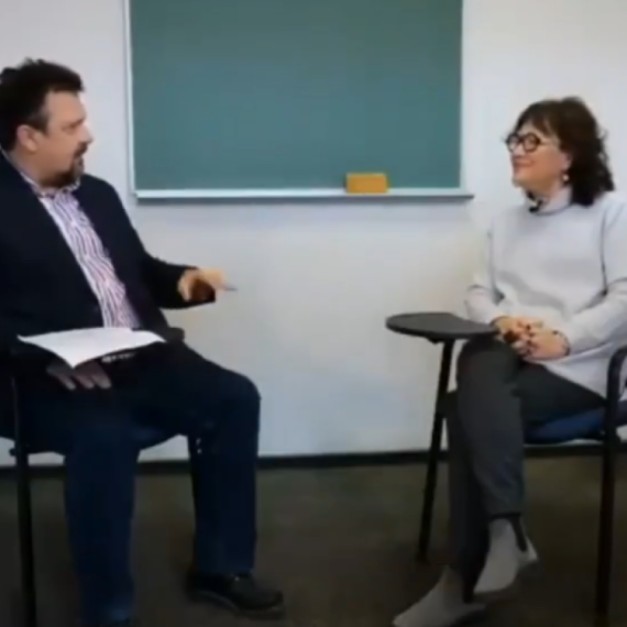 Skandal usred Beograda; Blokaderi na fakultet doveli hrvatske medije; Napadaju Vučića jer brani srpske žrtve
