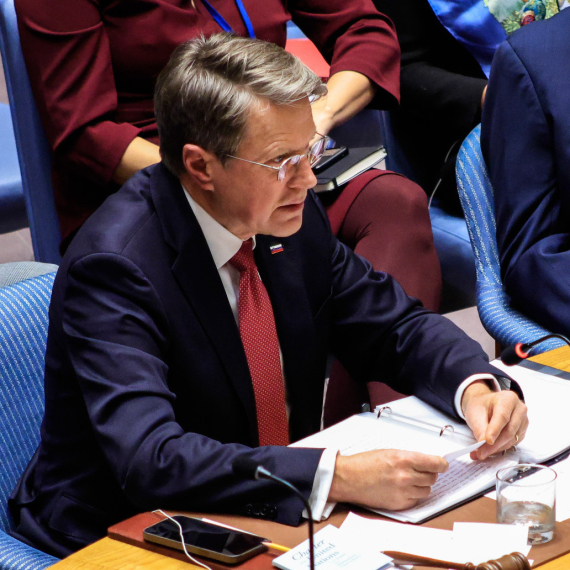 Ambasador Slovenije pri UN Samuel Žbogar podneo ostavku