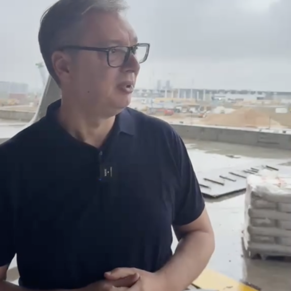 Vučić obilazi EXPO: "Stadion izgleda čudesno"; "Sve je po najvišim svetskim standardima"