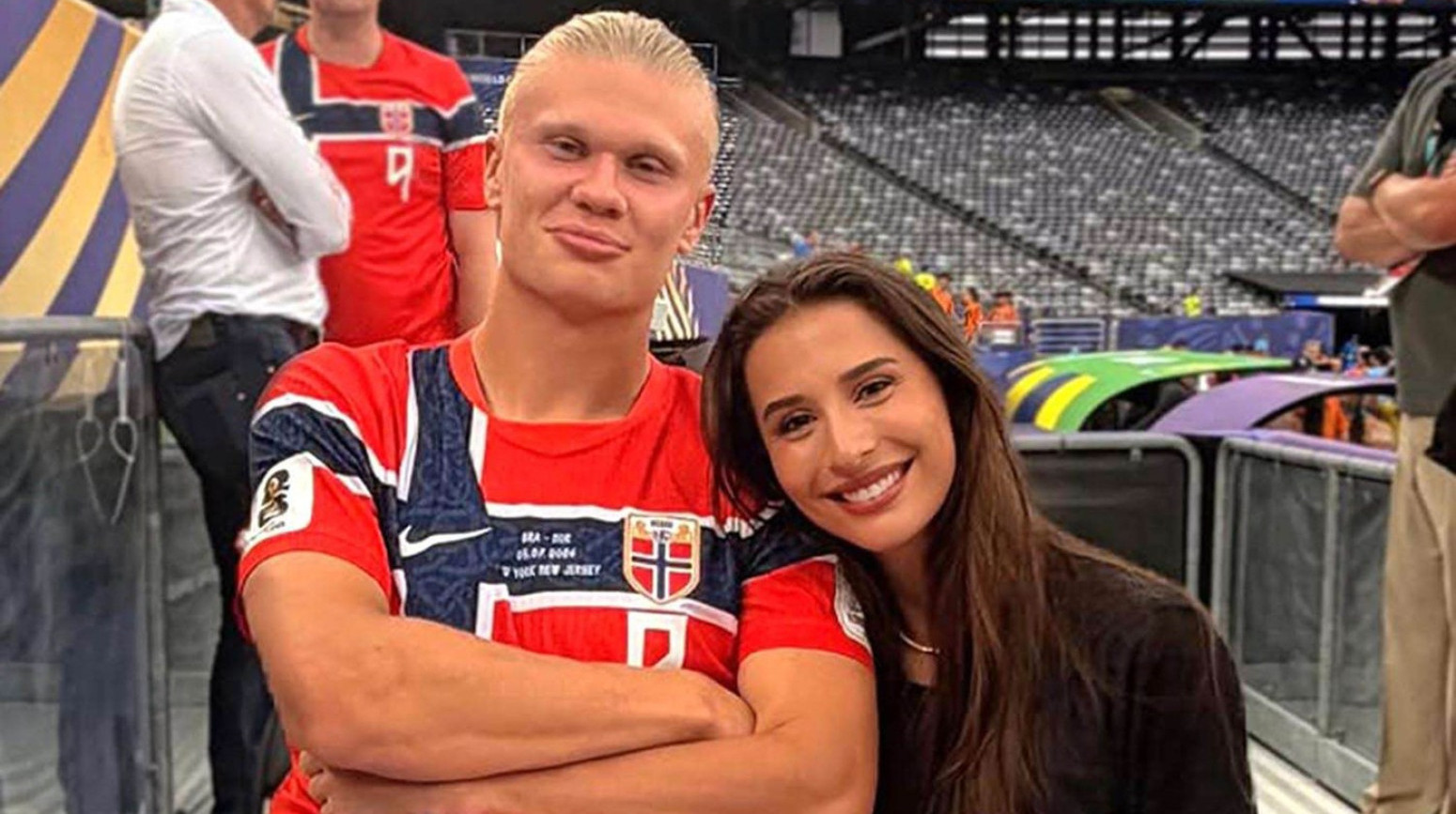 Erling Haland otkrio kako izgleda njegov idealni dejt sa prelepom devojkom FOTO