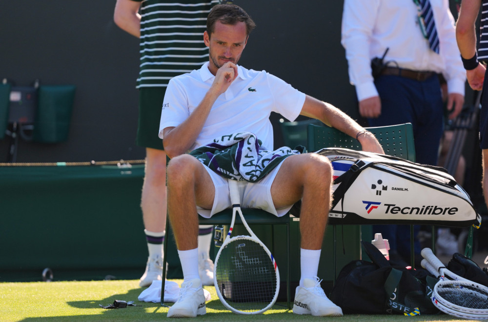 Medvedev opet traži trenera