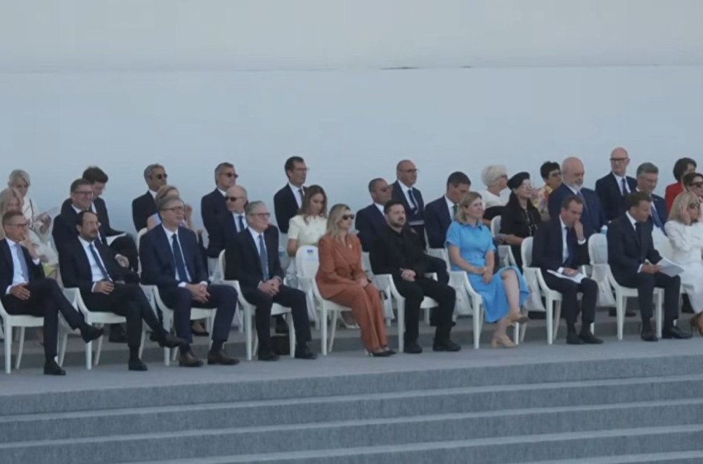 Hrvatski mediji: Vučić sedeo u prvom redu na vojnoj paradi u Parizu, a Plenković u drugom VIDEO