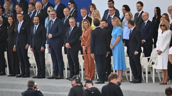 Vučić u Parizu