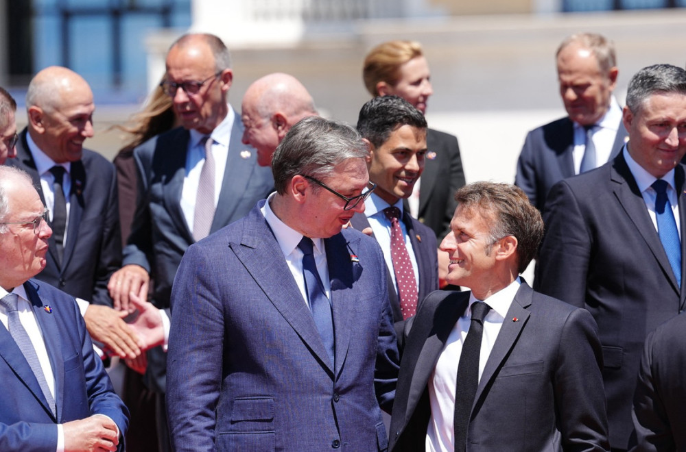 Vučević: "Odnos Vučića i Makrona je prijateljski"; "Poseta Francuskoj veoma značajna"