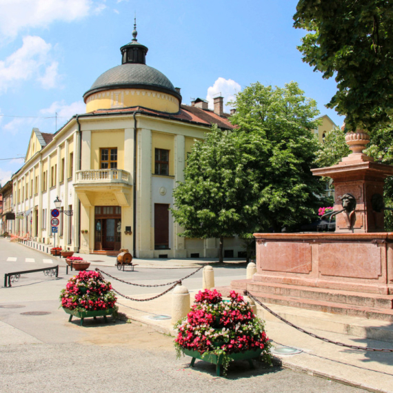 Upozorenje za Karlovčane i turiste: Voda sa jedne javne česme nije ispravna, evo koja je u pitanju