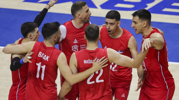 Šta ovo bi u Areni – Srbija osvojila i treći set!