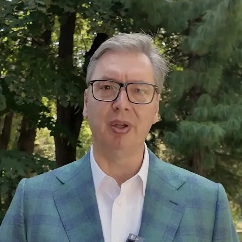 Vučić: "Još jedan poziv na društveni dijalog"; "Razgovor je suština demokratije" VIDEO