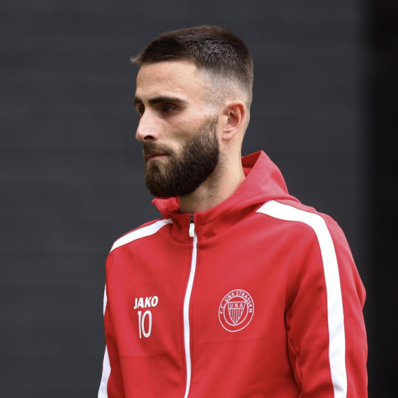 Crnogorac i čuvar u zatvoru stiže u Humsku: "Odmalena navijam za Partizan!"