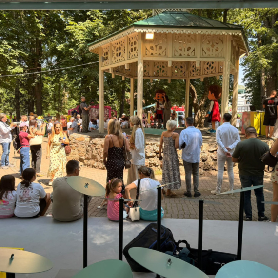 EXPO karavan na glavnom gradskom šetalištu u Vranju u nedelju