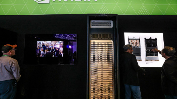 Nvidia hladi AI superkompjutere vodom toplijom od đakuzija