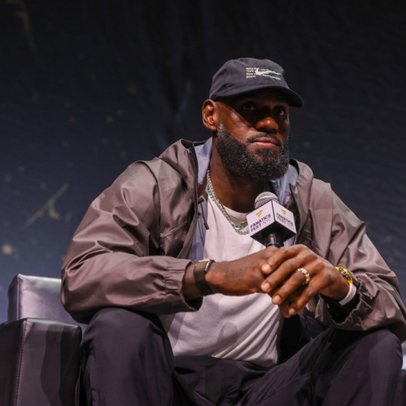 Lebron stiže kod Jovića i Janisa – Majami greškom otkrio "odluku" FOTO
