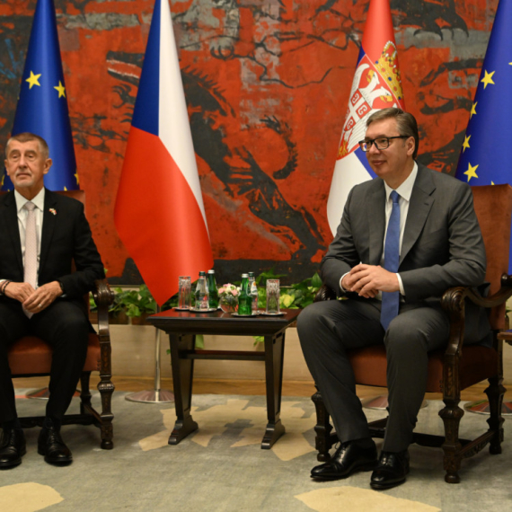 Počeo sastanak Vučića i českog premijera Babiša
