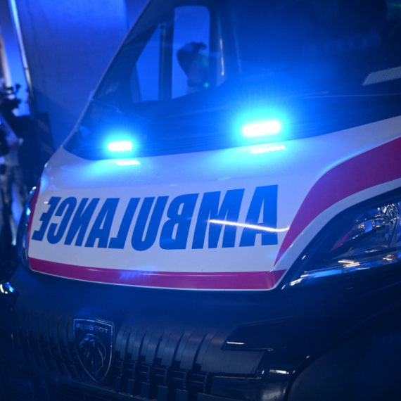 Kamper udario stariju ženu na pešačkom prelazu: Zadržana na odeljenju hirurgije u Čačku
