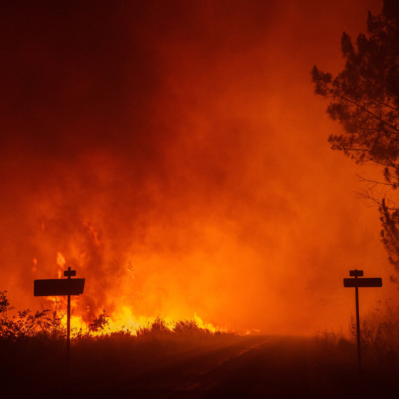 Apokalipsa u Evropi: Evakuisano 200.000 ljudi; Požari se spajaju u džinovske frontove FOTO/VIDEO
