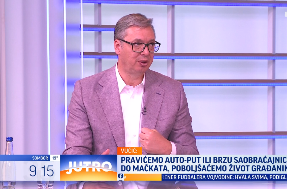Vučić najavio nove kilometre: "Gradićemo auto-put do Mačkata, pa do Kotromana"