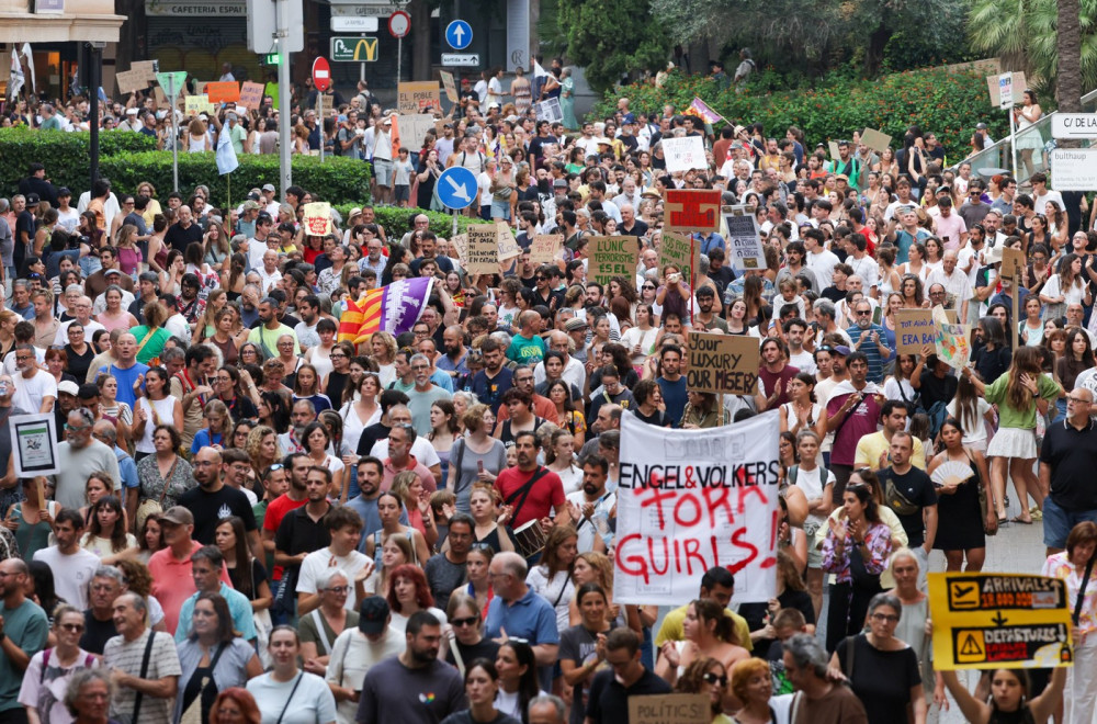 Policija ispaljivala gumene metke na protestnike na španskom ostrvu