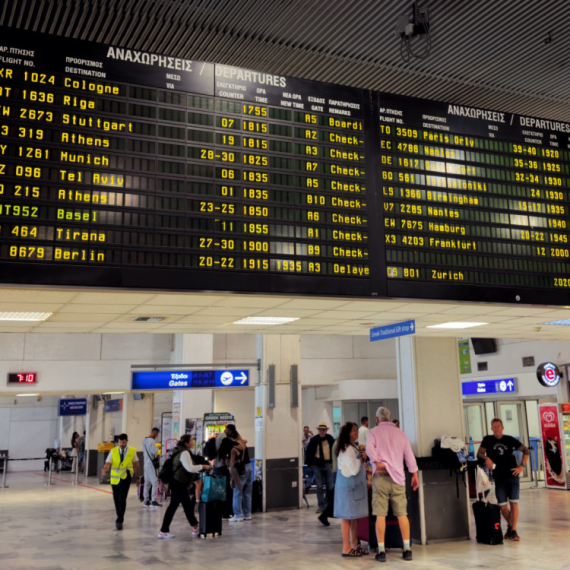 Nezapamćeni incident na aerodromu u Grčkoj: Uhapšena putnica