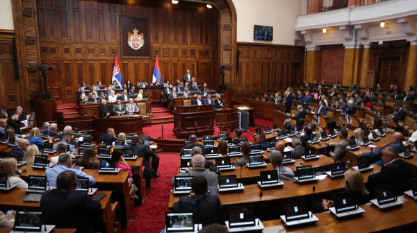 Vanredno zasedanje Skupštine od 24. avgusta: Na dnevnom redu 59 tačaka