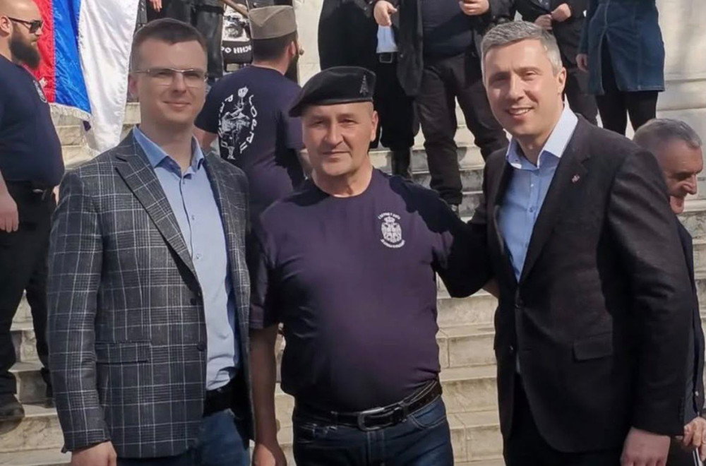 Sramne laži blokadera: Tvrde da je Vučić izmislio čoveka koji mu preti; Ova fotografija ih demantuje