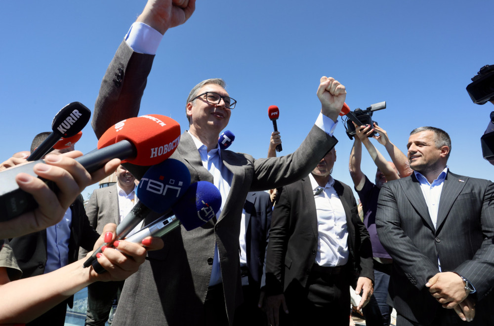 Vučić otkrio koliko će koštati ulaznica za Stakleni vidikovac "Kablar"