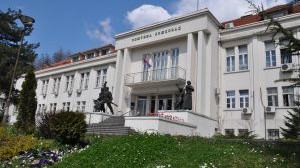 Počelo asfaltiranje važne ulice na Voždovcu: Radovi bi trebalo da budu gotovi do početka škole