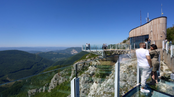 Besplatan ulaz na spektakularni vidikovac: Svi hrle ka novoj turističkoj atrakciji Srbije FOTO