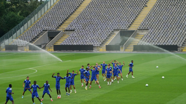 B92.sport u Bragi: Može li Železničar do čuda?