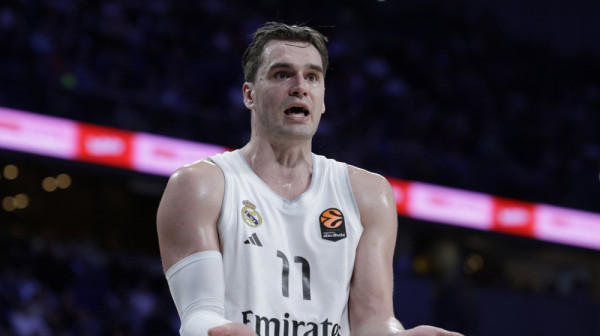 Hezonja se zvanično vratio u NBA