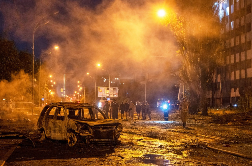 Noć horora u Kijev; Zelenski na kolenima; Broj mrtvih i povređenih raste iz sata u sat FOTO/VIDEO