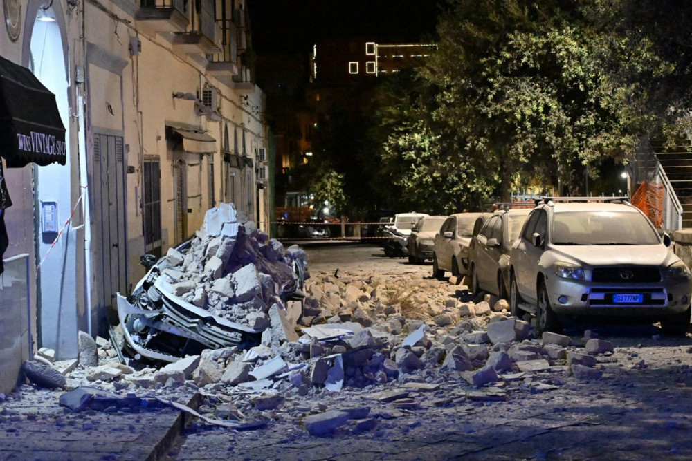 Novi bilans katastrofe u Italiji: 21 povređen, dvoje kritično FOTO/VIDEO